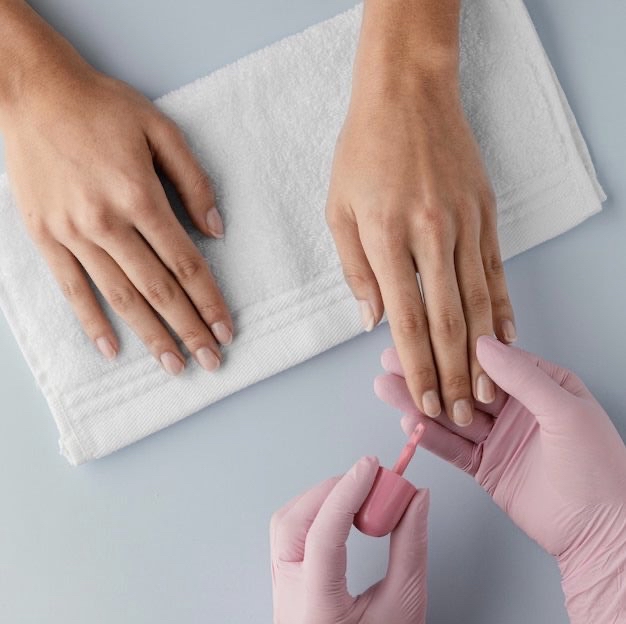 Regular Polish Hands