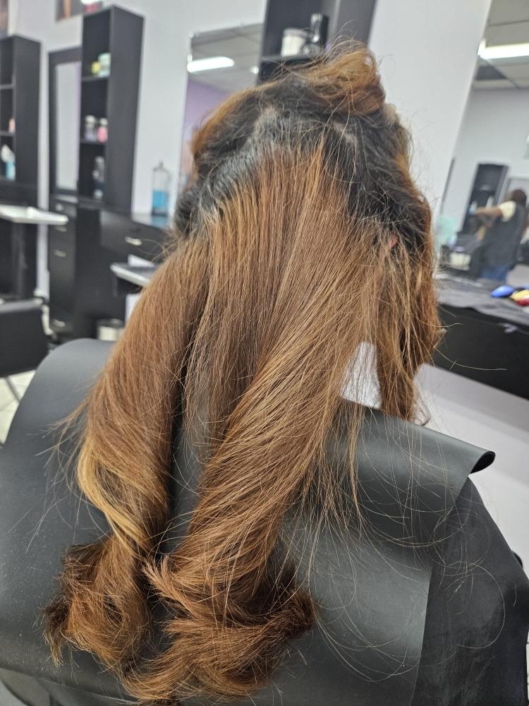 Round Brush Blowdry