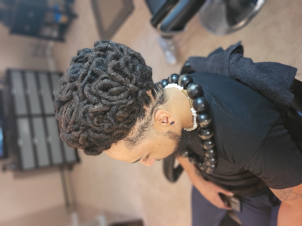 Advanced Loc Style