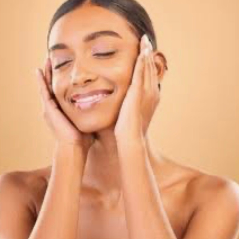 Add On: Organic Oil Post Spray at Glow Society in Bowling Green, KY