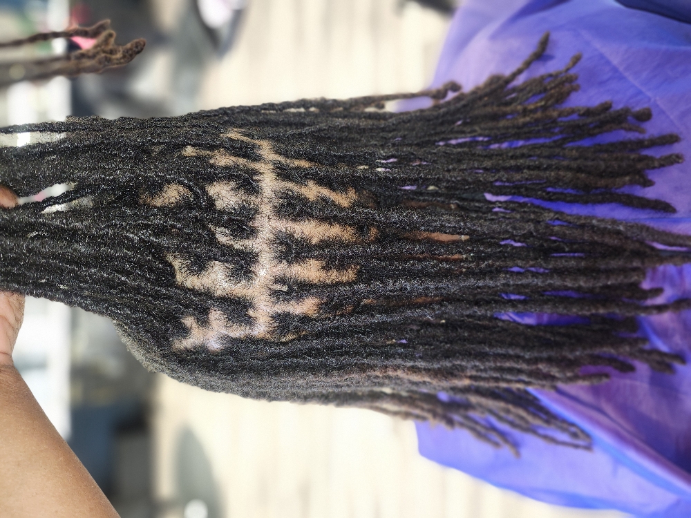 Traditional Interlocking at Ruutz By Kreol in Killeen, TX