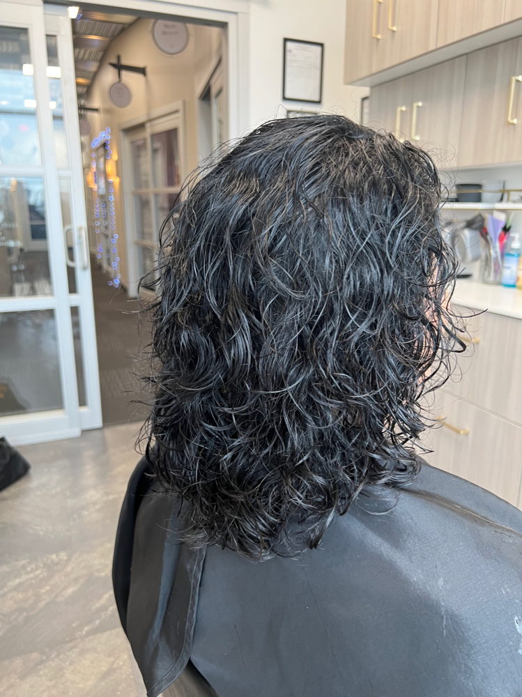 Specialty Curly/Wavy Cut