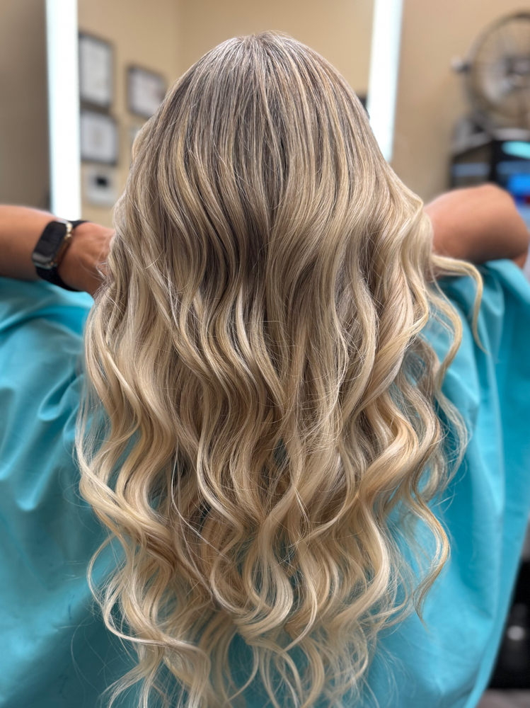 Butterfly weft extensions