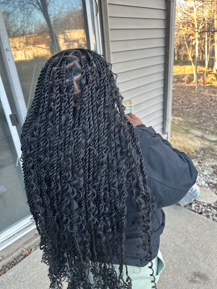 Meduim Goddess Island Twists