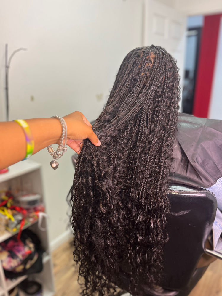 Bora Bora Knotless (Waist Length) at Hair By Cali in Eastpointe, MI