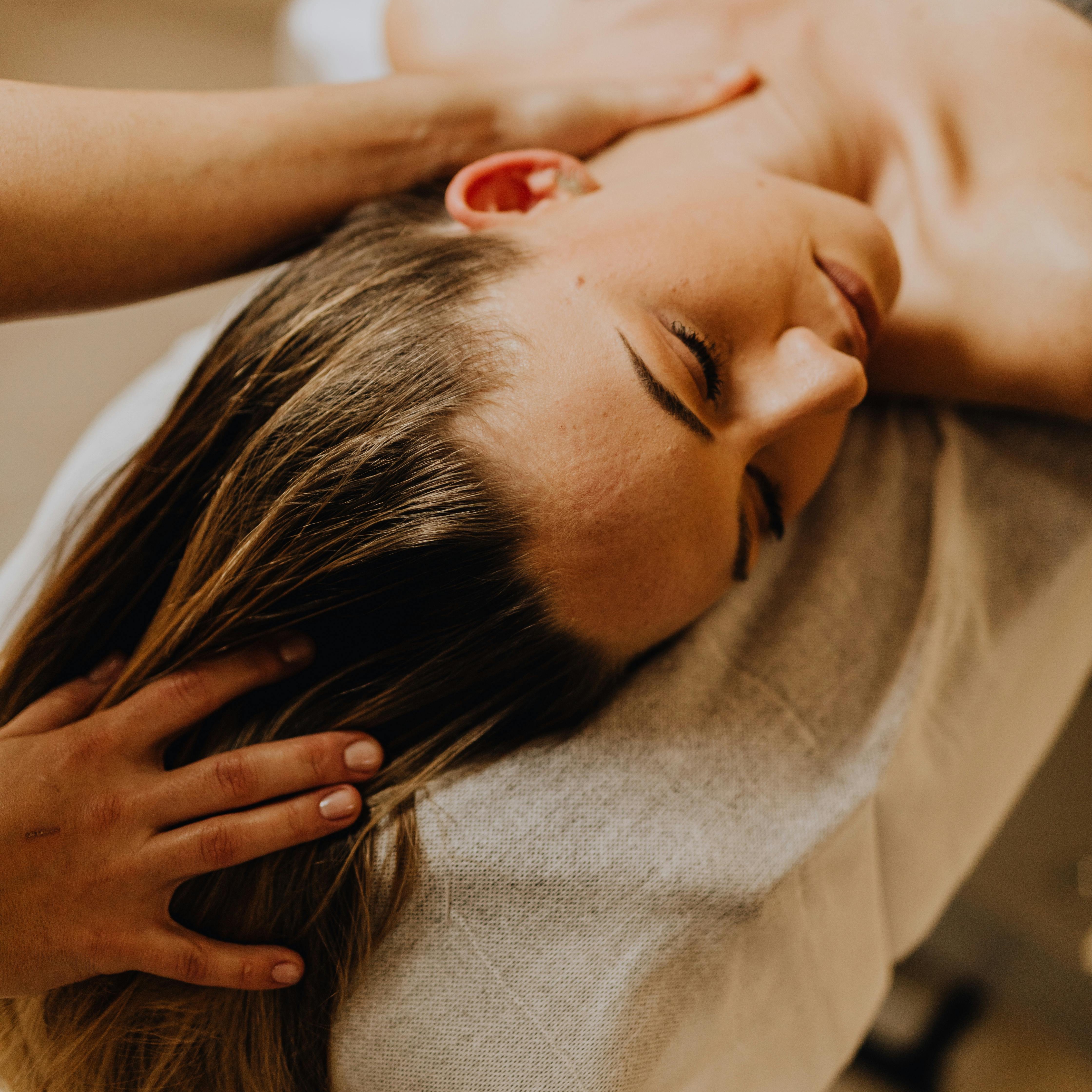 Extended Head & Neck Massage at Halo 25 Salon and Spa in Frankfort, KY