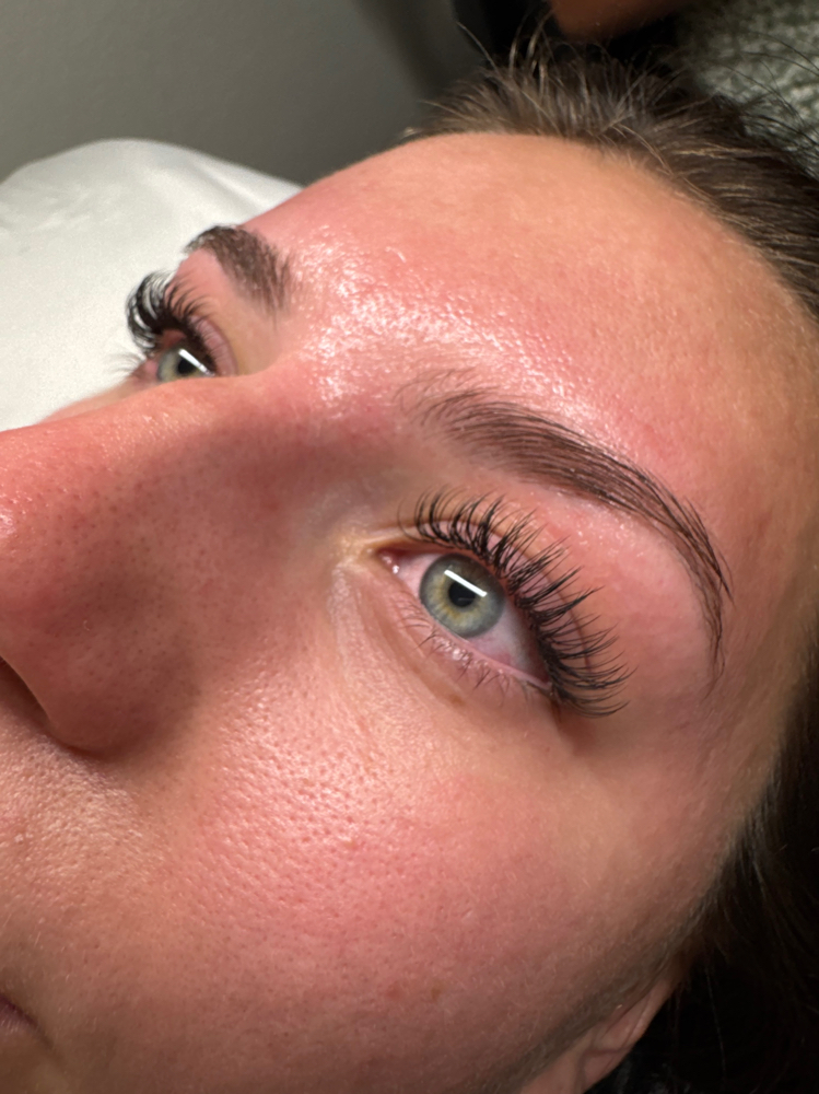 2 Week Classic Lash Fill at Aesthetically You in Bakersfield, CA