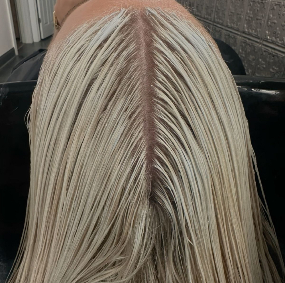 Full Blonding at Babe Cave in Marion, AR