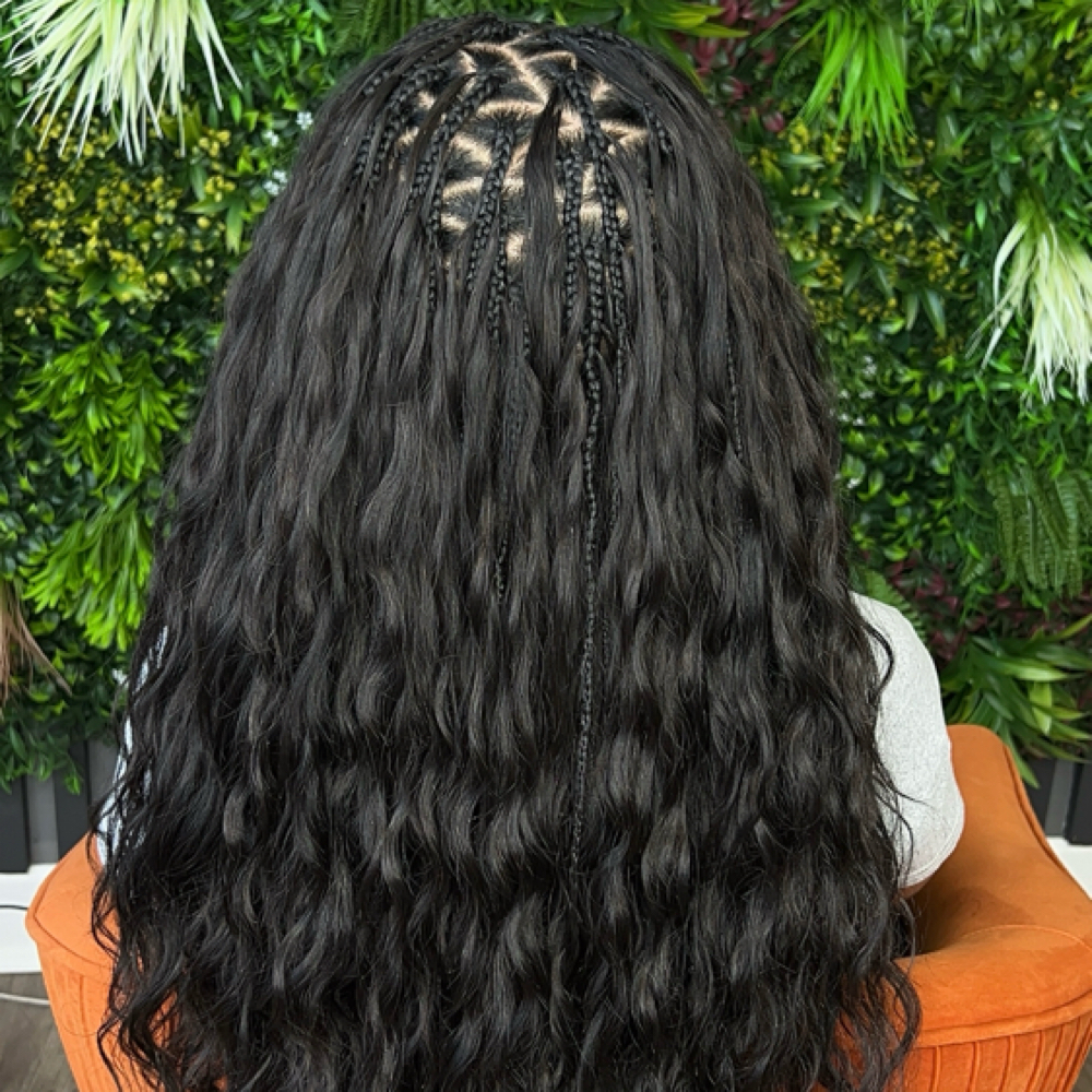 Medium Miracle Knots (Feed-In) at Soulful Strands in Clifton, NJ