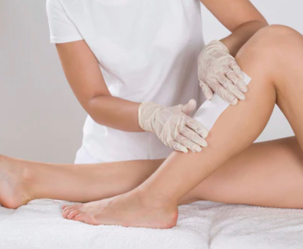 WAXING, FULL LEGS