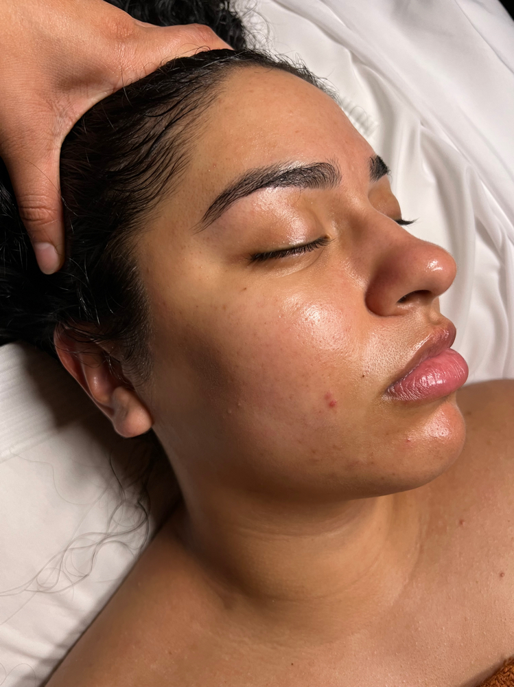 Virtual Client Skin Consultation