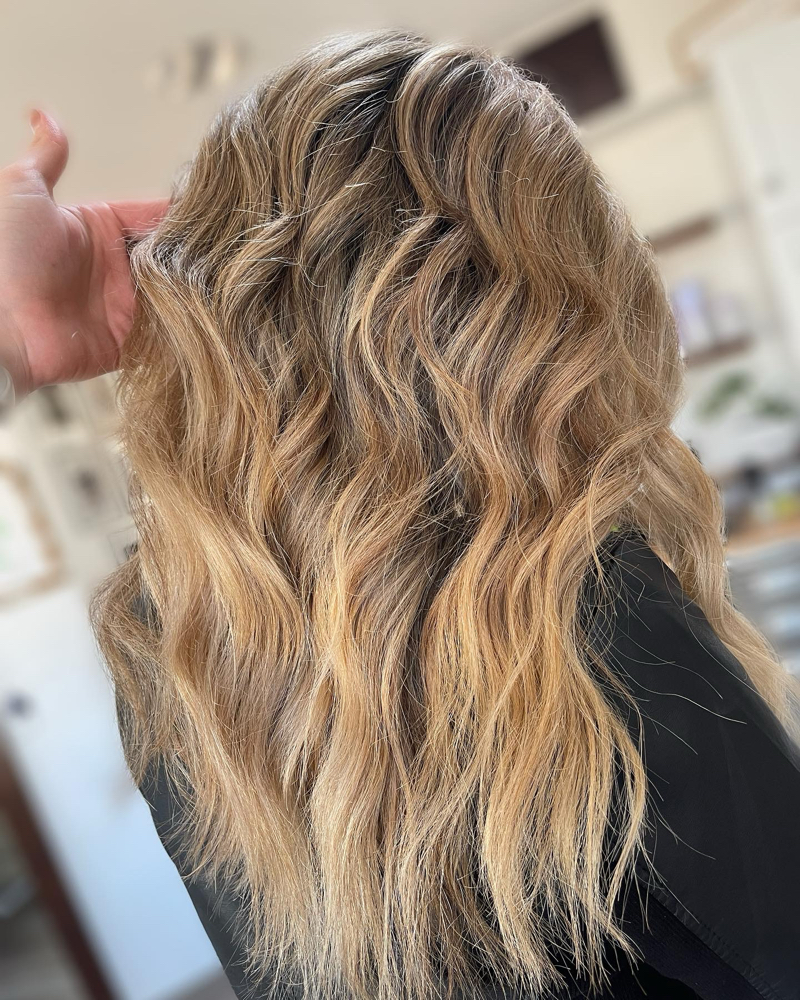 Custom color w/ Foils + Haircut