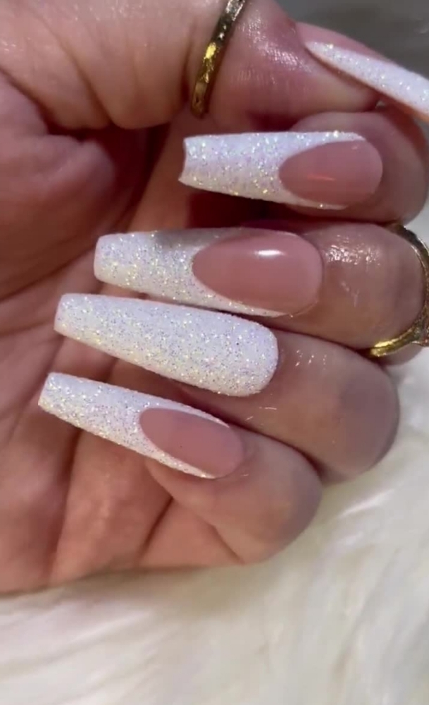 Glitter Nail Design Per Finger✨️