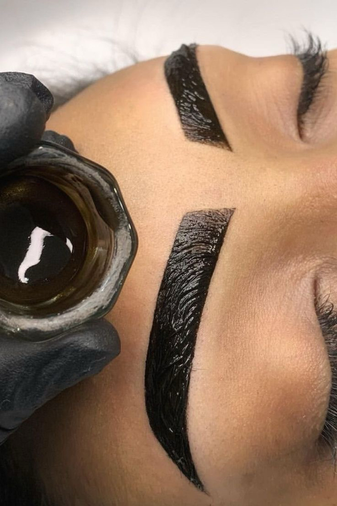 Eyebrow Design | Wax & Henna
