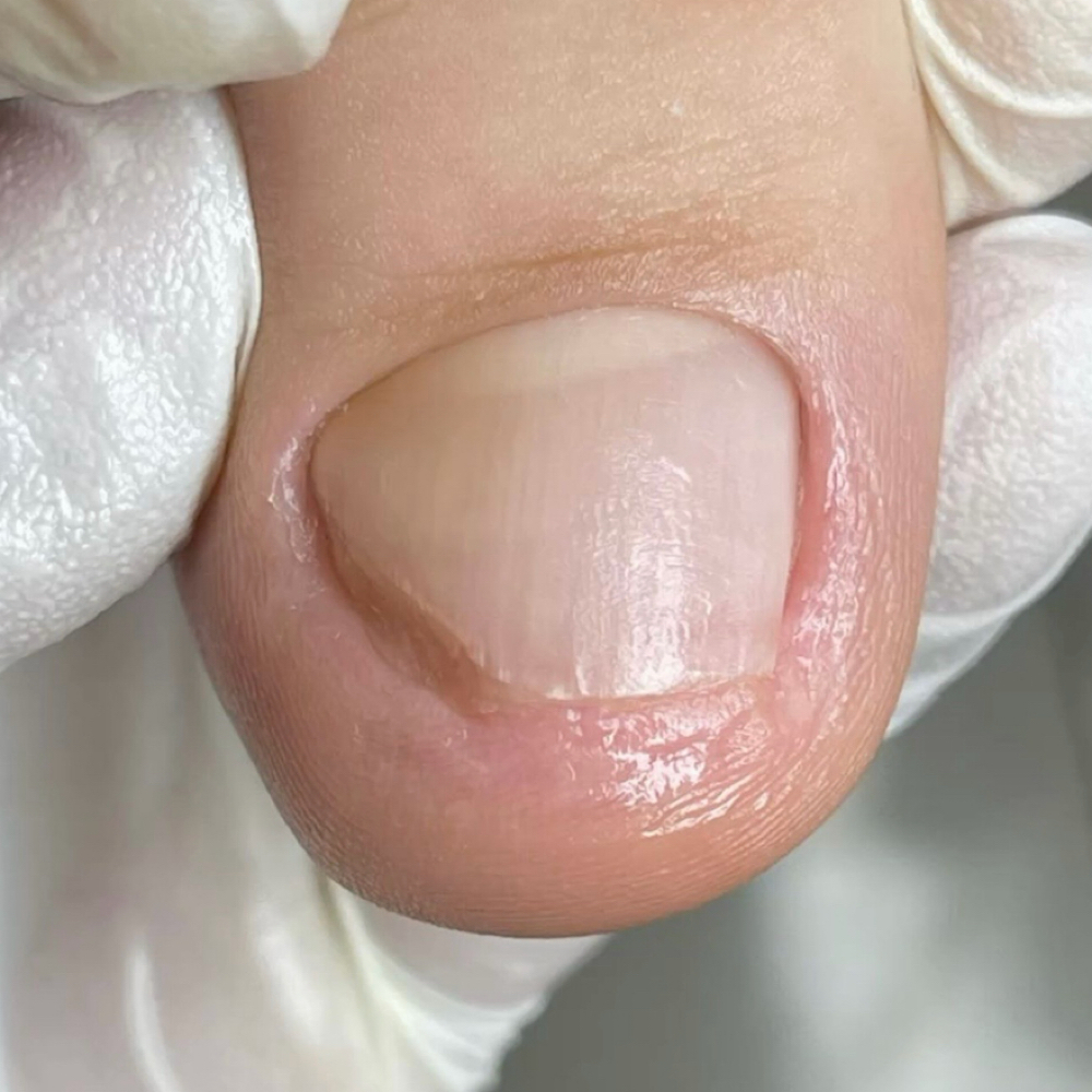 Advanced Aesthetic Pedicure at Julia Nails Florida in Orlando, FL