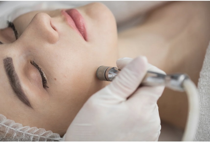 Microdermabrasion (Face & neck)