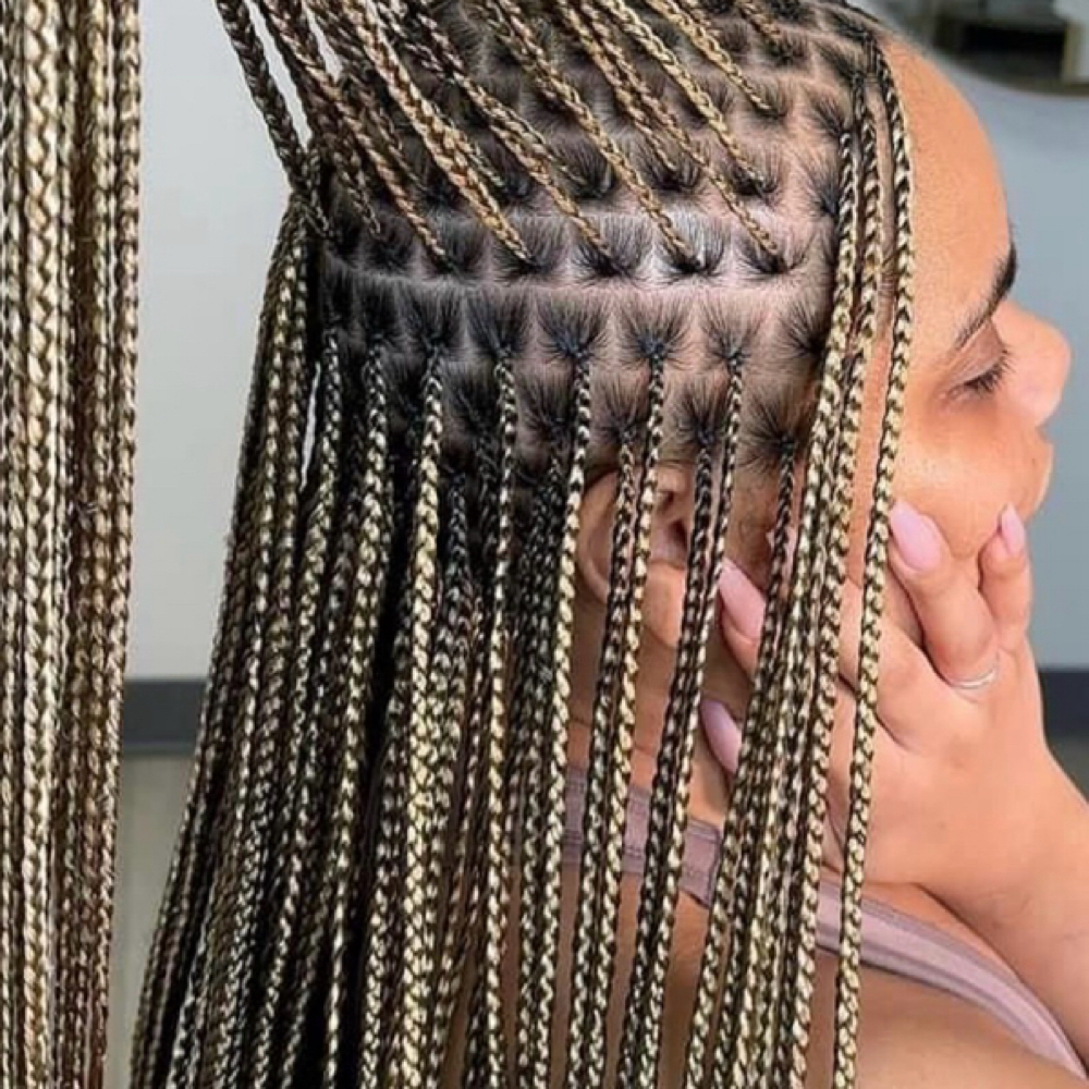 Extra Small Knotless at Tachadam in Cypress, TX