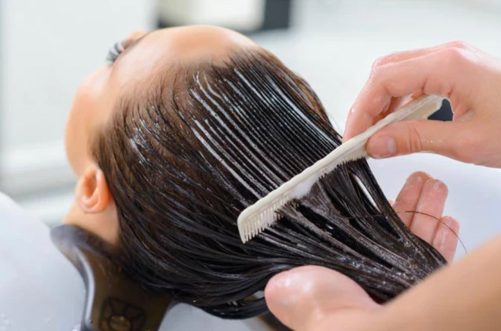 Conditioning/Repair Treatments at Thirteen89 Salon in Hartselle, AL