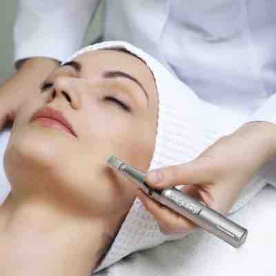 Microneedling Facial