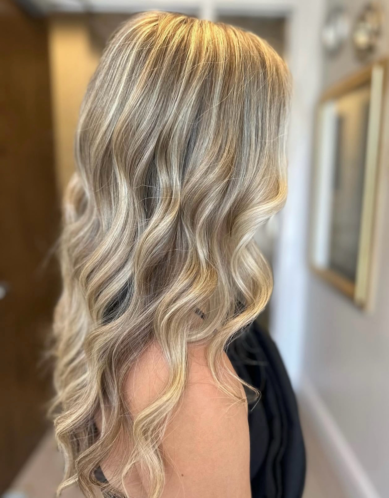 Root Touch Up With Full Highlight