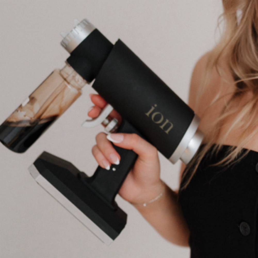 Spray Tan at Rouge Beauty Bar in Brighton, MI