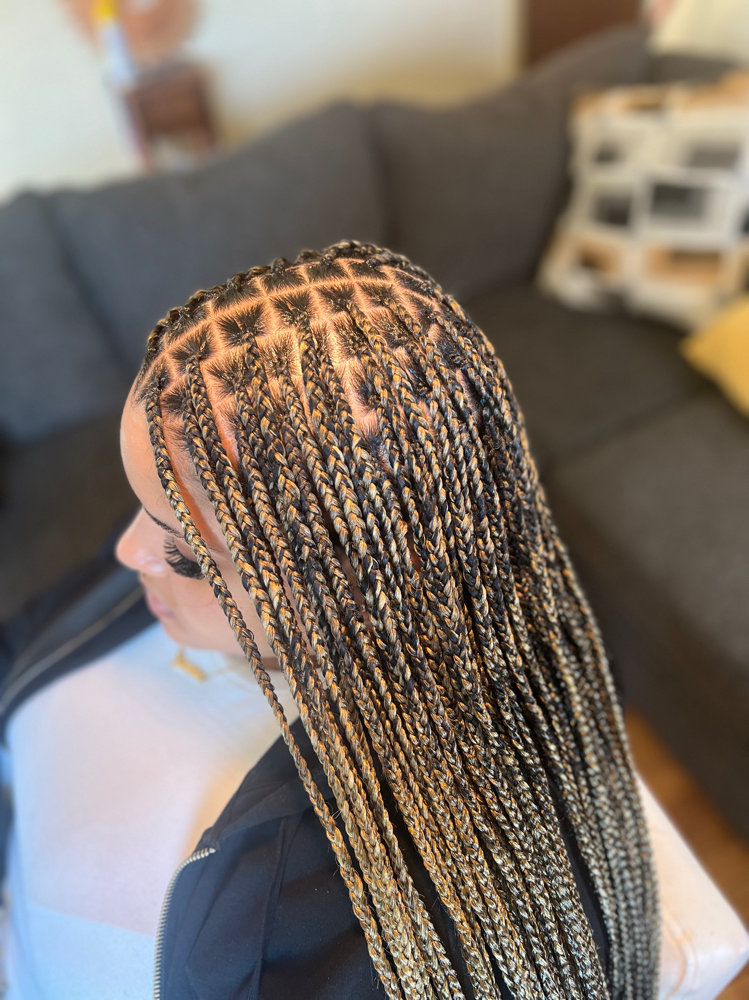 Small Knotless