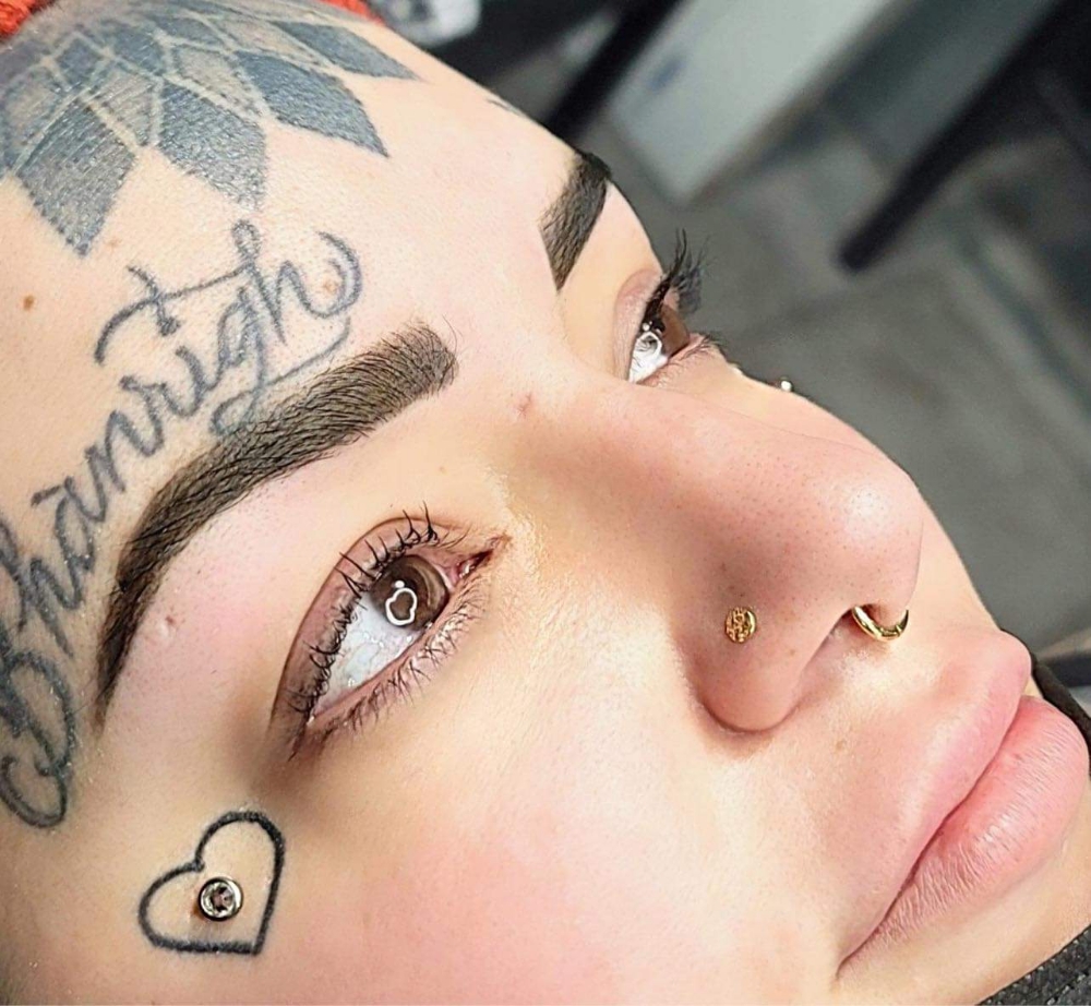 Brow Henna Treatment