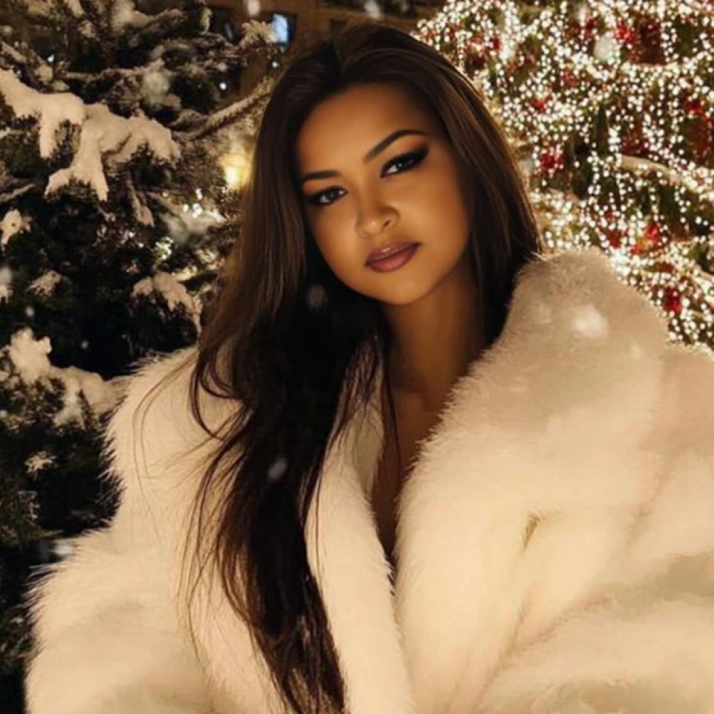 👑 The Signature Crown Install at Kimberly Davis Hair Studio in Oak Lawn, IL