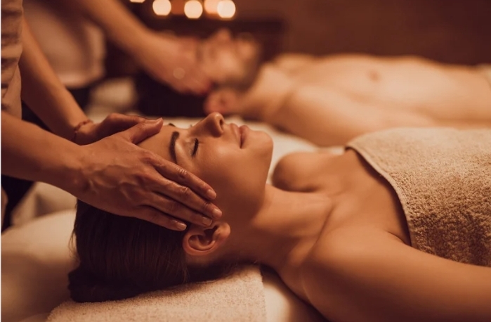 Mobile MASSAGES & FACIAL