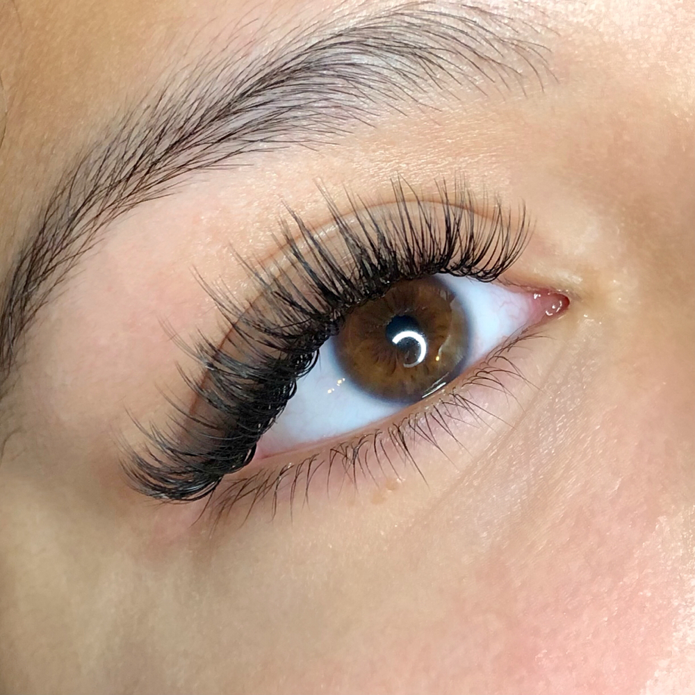 Wispy Hybrid ~ Full Set