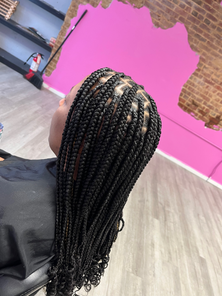 Medium Knotless Braids - Any Length