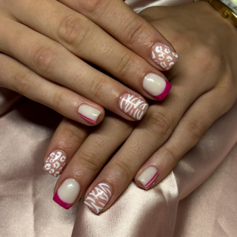 Polish Change at Mad Nails in Arlington, WA