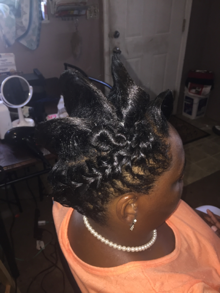 Updo W/ Lifted Braid