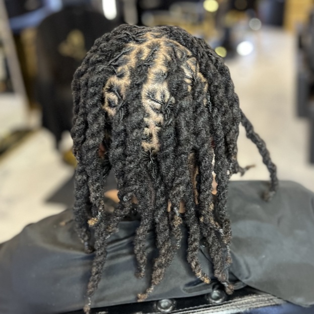 Locs Retwist at Tu Est Beaute Bar in Atlanta, GA