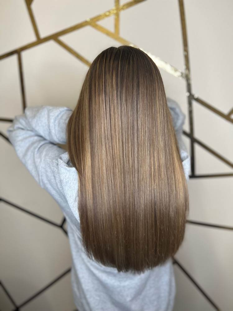 Signature Haircut at @HAIRBYJESSILYNN in Downers Grove, IL