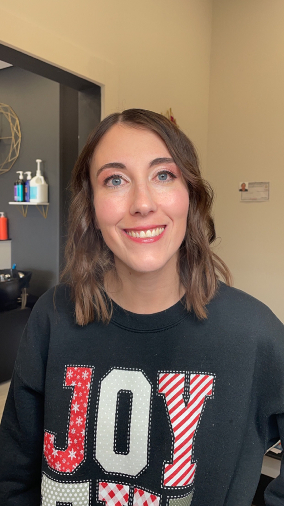 Make Up Application