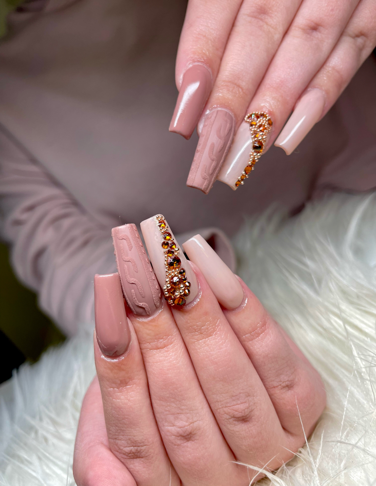Art/Gems (Per Nail)