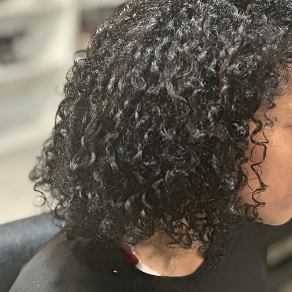 👑 New Guest Curl Experience at Pretty B Stylez Studio in Webster, TX