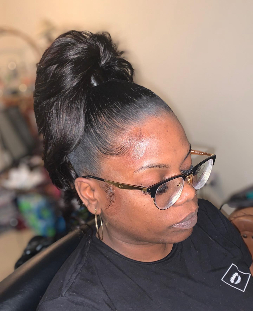 Ponytails at Kreations by De’Xiang in Houston, TX