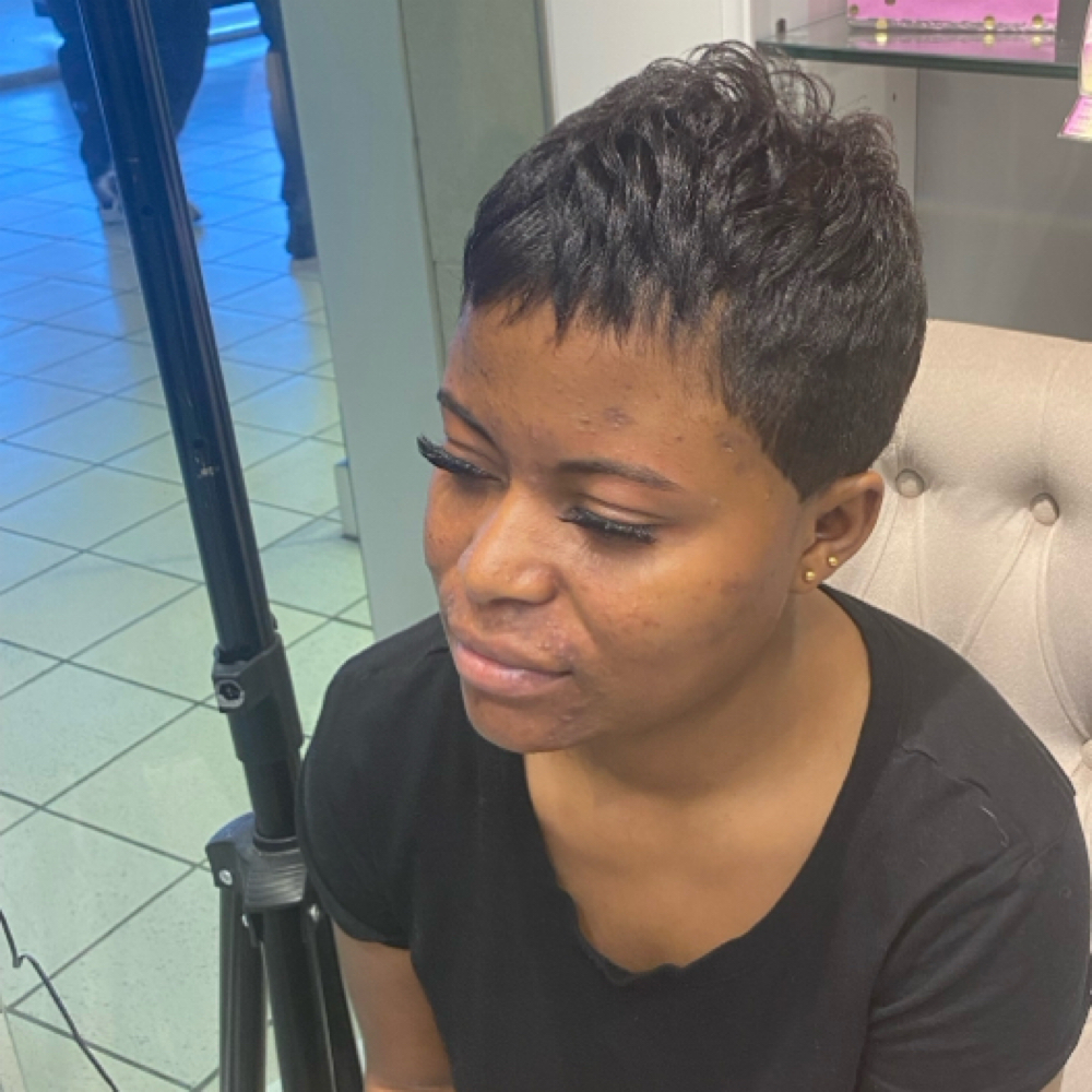 Women's Haircut at Global Salon in Dayton, OH
