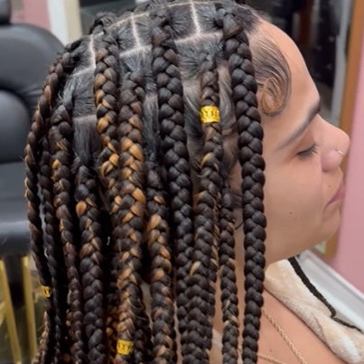 Large Knotless Braids at Boujae Beauty Bar in Philadelphia, PA