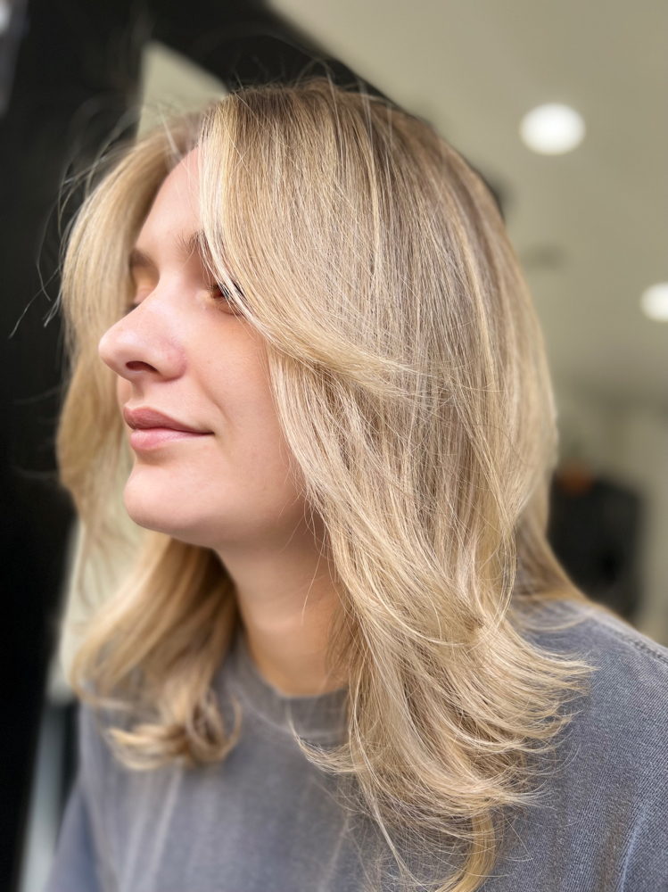 Bang Trim at Painted Hair Dreams Studio in New York, NY