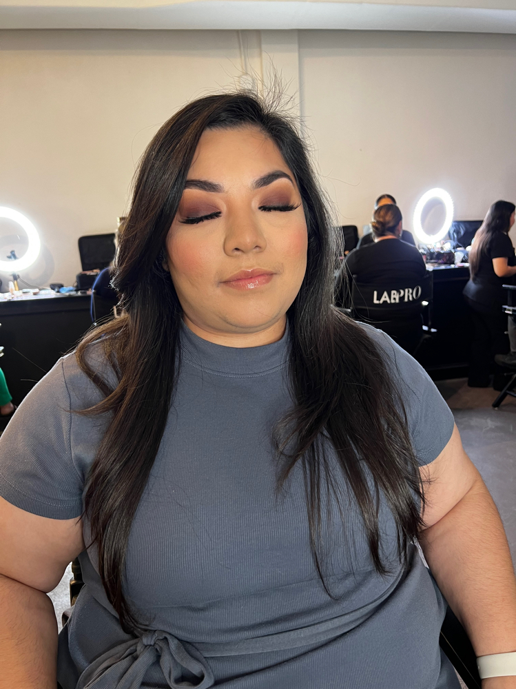 Social Makeup at True Beauty Esthetics LLC in Palmview, TX