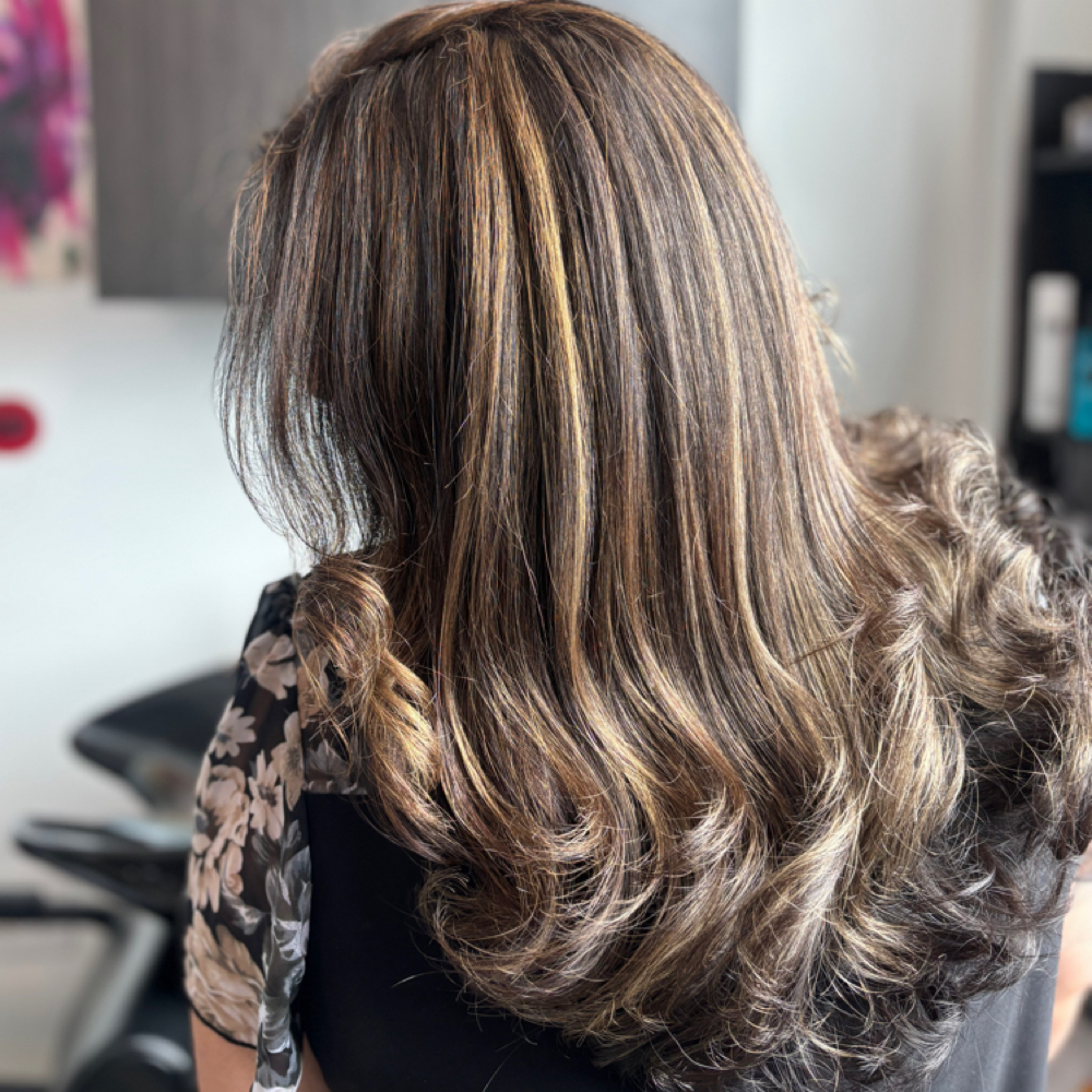 🎨 Full Highlights + K18 Treatment at Blades & Beauty LLC in College Park, MD