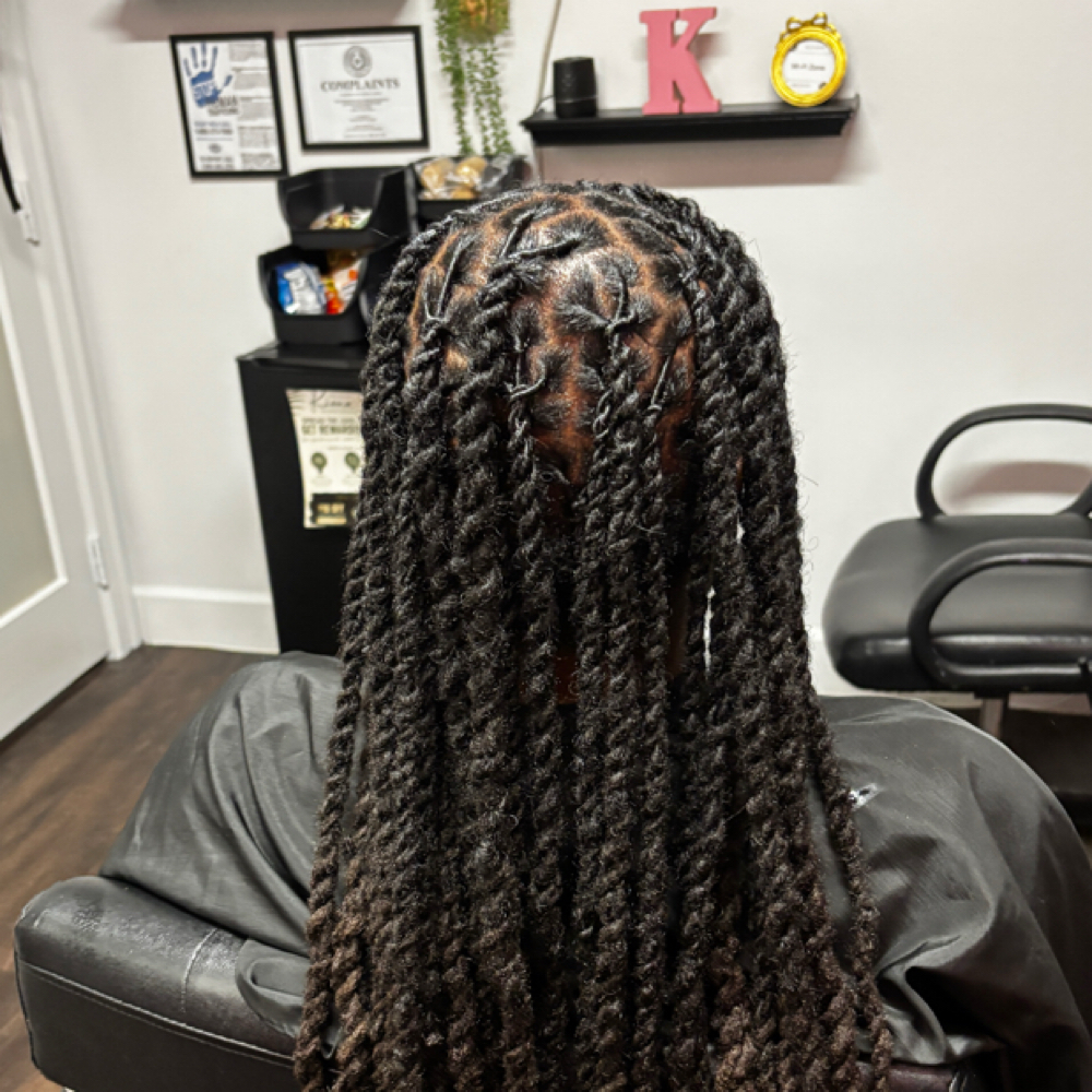 Restorative Maintenance at Loc’d by Kiona in Houston, TX