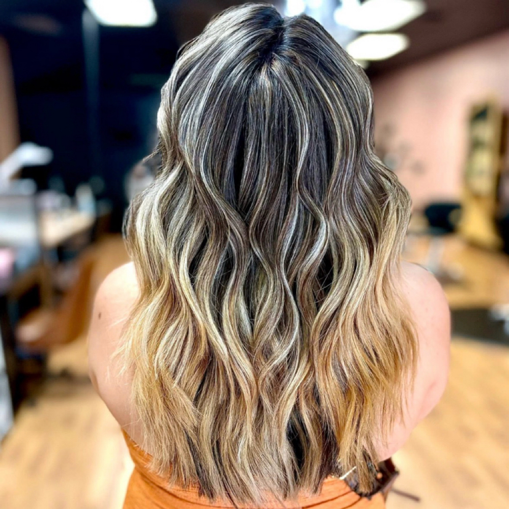 Color & Full Head Foil at Haus of Lex | Hair, Waxing, Eyelash Extensions in Hutchinson, KS