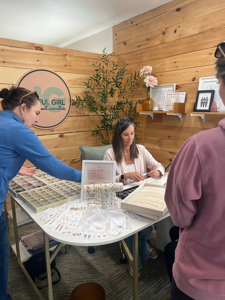 Earring Bar Experience