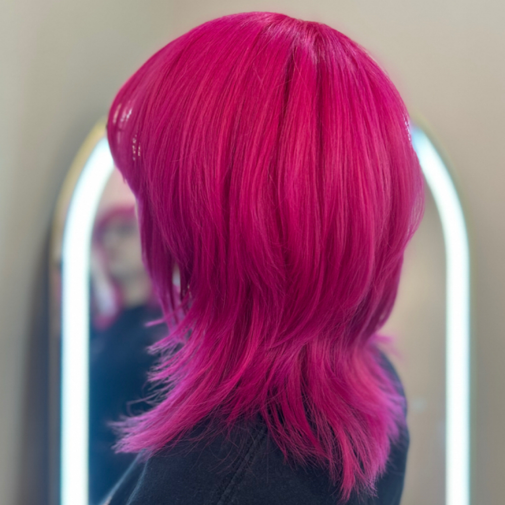 Vivid Color Re-touch-SHORT at To Dye For By Stefanie in Victoria, TX