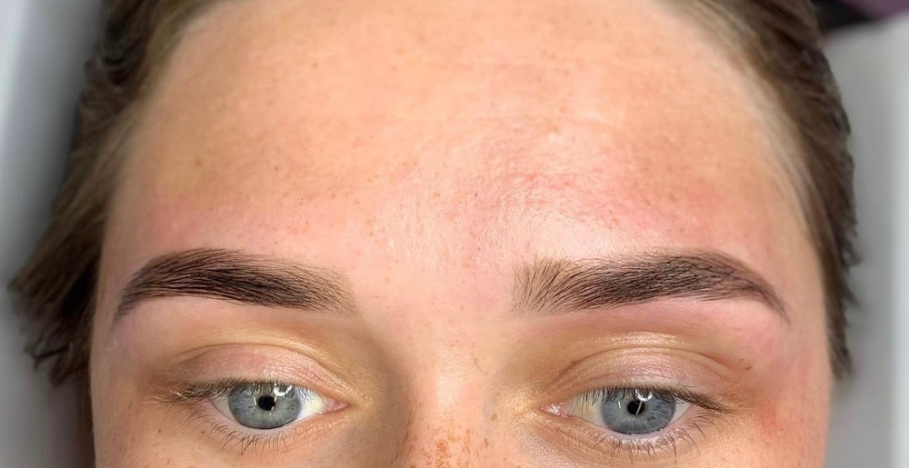 Henna Brow Shaping at LuxxLashandBrows in Fort Smith, AR