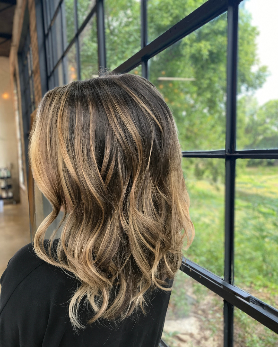 Dimensional  Brunettes/Blondes